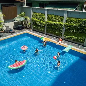 Отель Tropicana